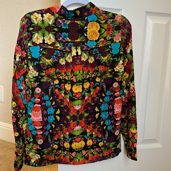 Floral silk blouse - Picture 6 of 6